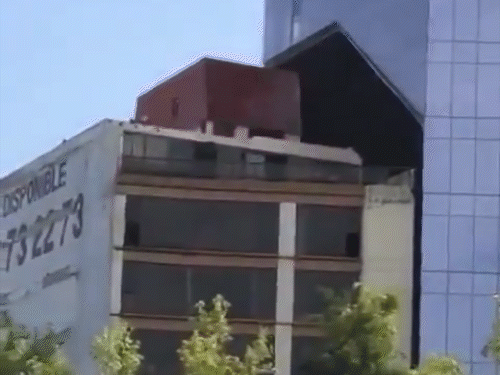 gifs-141784303734094_1784304917.gif