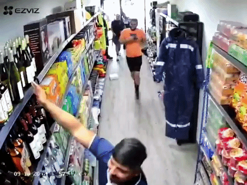 dbgifmagic_-_2026-10-10t161903_994_1791629724865.gif